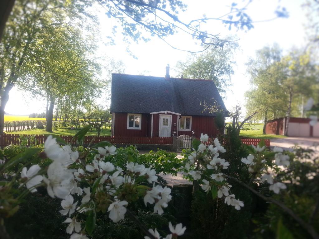 Hus Pa Lantgard Viken Villa Mjohult  ภายนอก รูปภาพ